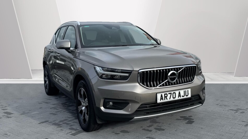 Volvo Xc40 2.0 B4P Inscription 5dr AWD Auto Petrol Estate